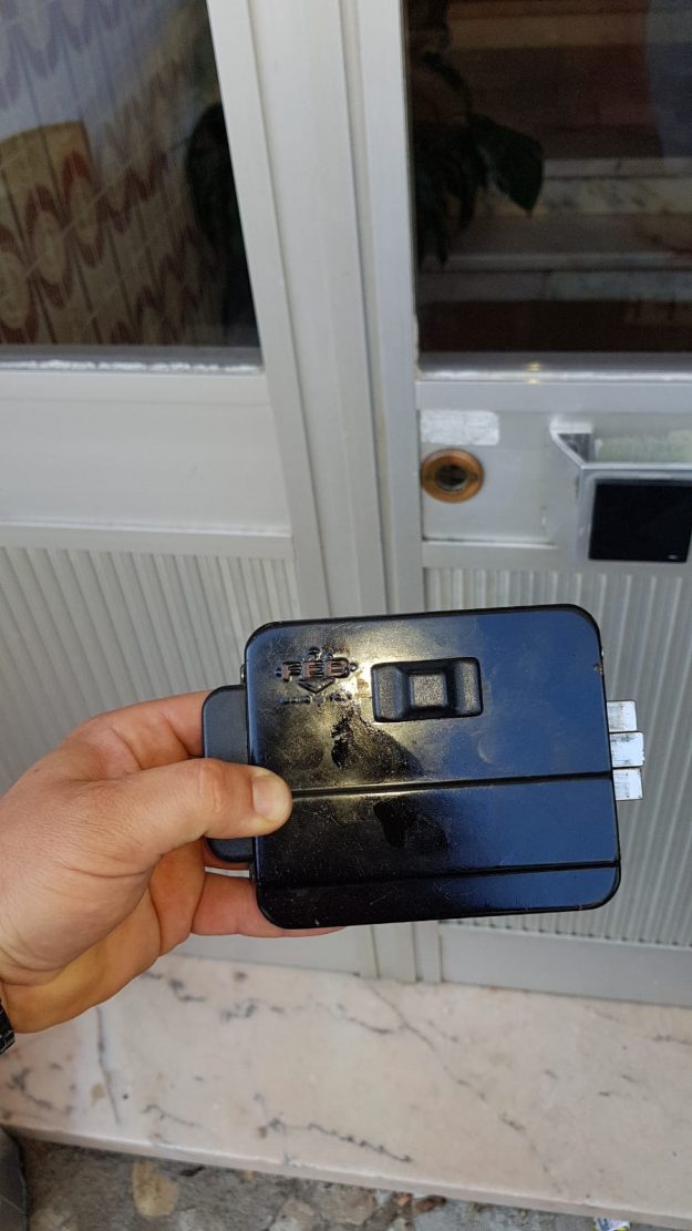 m reparacoes portas lisboa portugal picket 24 horas repararestores - portas partido como arranjar fechaduras - reparacoes mk